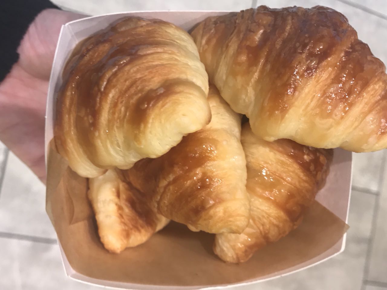 Croissants da Paris Baguette em NYC - Giuli Castro